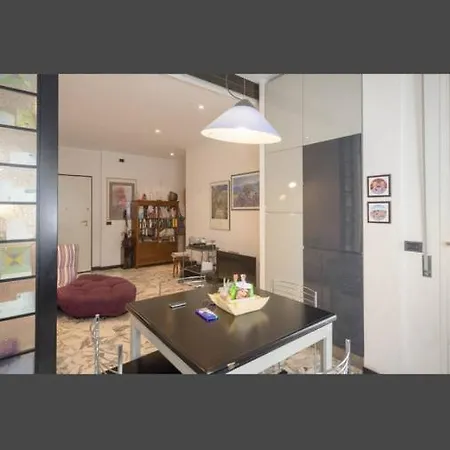 All Comforts Within A Click Apartamento *